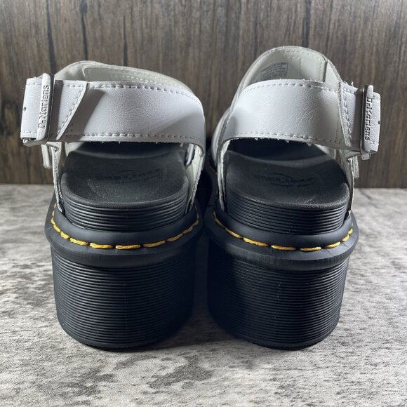 Dr. Marten's Women's Voss Quad Hydro Leather Platform White Buckle Size 6 - Picture 6 of 9